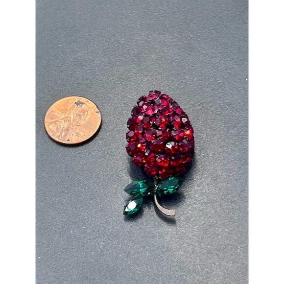 Vintage Signed Strawberry
Vibrant Red Green Rhinestones
Austria Pin Brooch - Picture 12 of 15